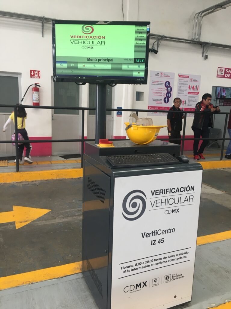 Centro de verificación en Ciudad de México